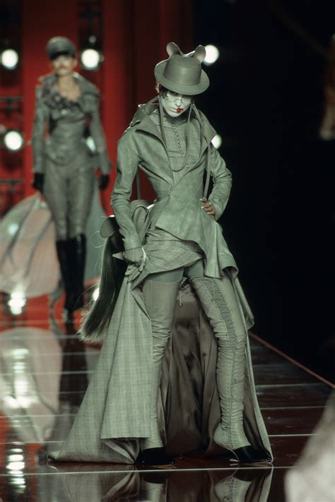 dior fall 2000 couture|christian Dior couture collection.